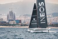 Ineos Britannia se estrena en Barcelona con un cambio de énfasis 